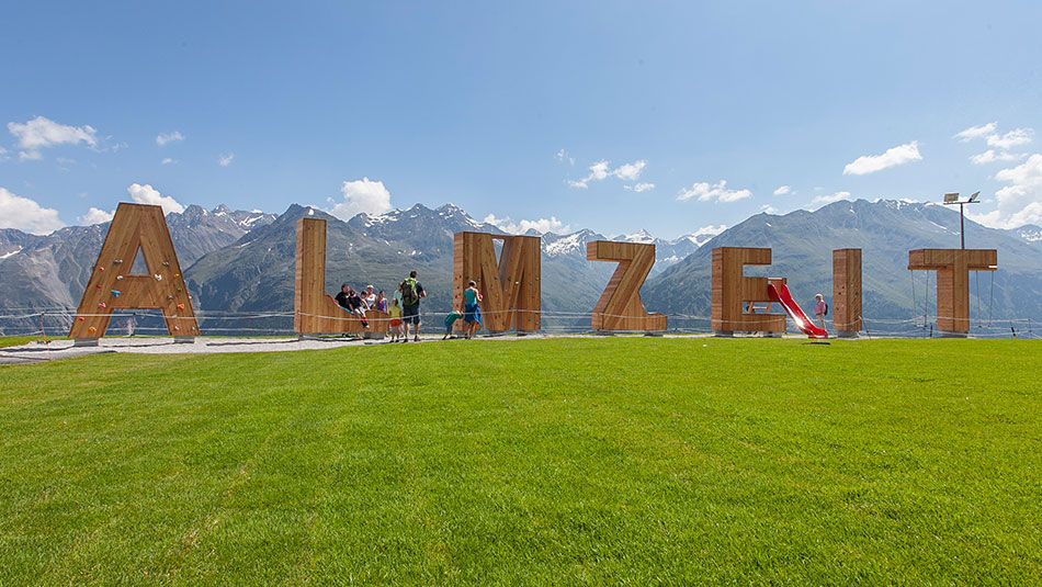 "Almzeit" pasture time in Soelden